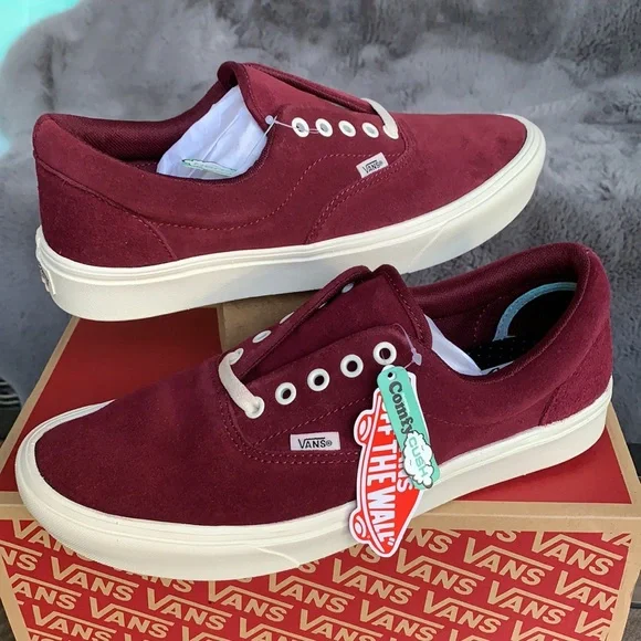 VANS COMFYCUSH ERA FRESHMAN PORT ROYAL/MARSHMALLOM WMNS Sneakers - Picture 8 of 15
